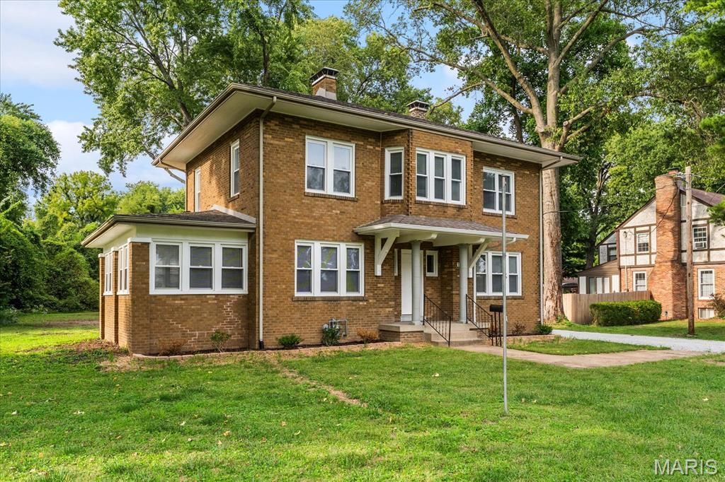 129 Orchard Drive , Belleville, IL 62221 Main Photo