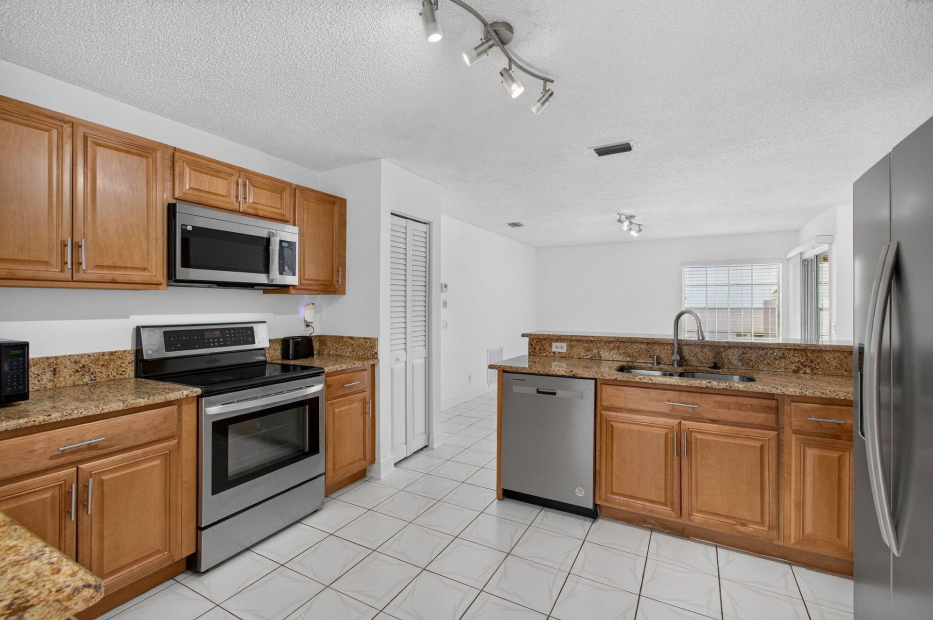 10621 Wheelhouse Circle, Boca Raton, FL 33428 Photo