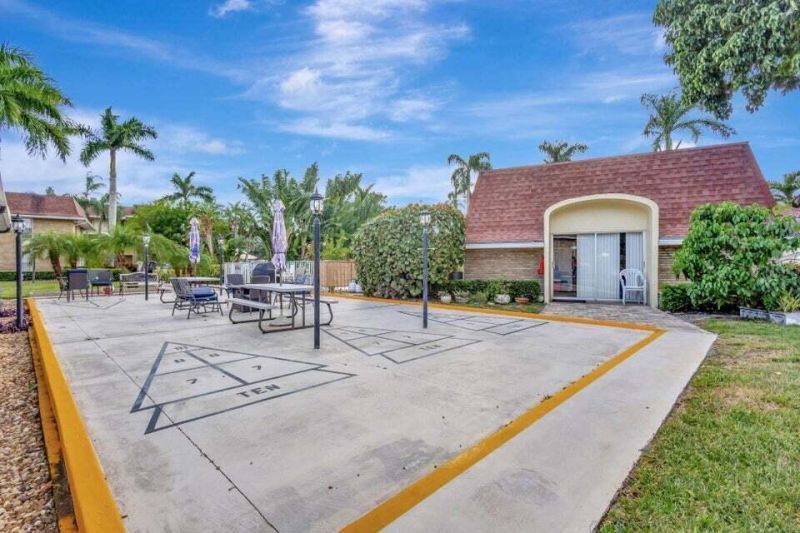5510 Tamberlane Circle, Unit 147, Palm Beach Gardens, FL 33418 Photo