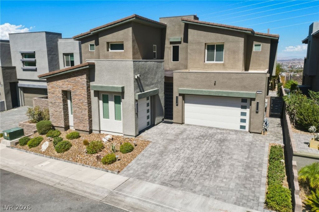 302 Shaded Canyon Drive, Henderson, NV 89012 Main Photo