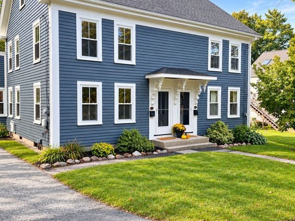25-27 S Pleasant St, Merrimac, MA 01860