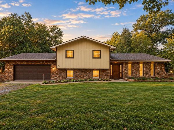 1413 W 985 N, Lake Village, IN 46349