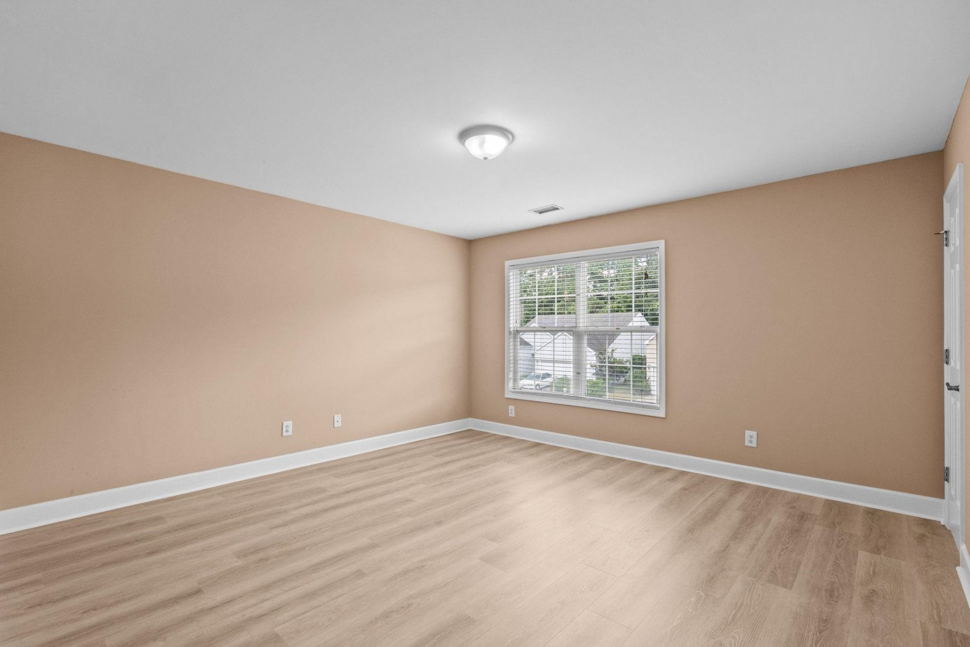 5138 Morning Frost Pl.  Photo 32