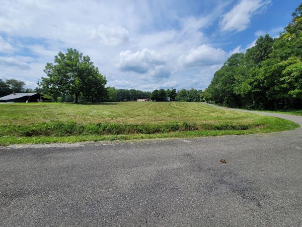 0 Duckpond Rd, Unit 5, Palmer, TN 37365