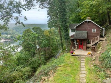 158 Rockley Road, Morgantown, WV 26508