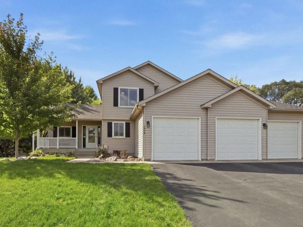 1529 Camden Woods Terrace, Saint Cloud, MN 56301