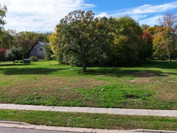 2359 Providence Place NE, Sauk Rapids, MN 56379