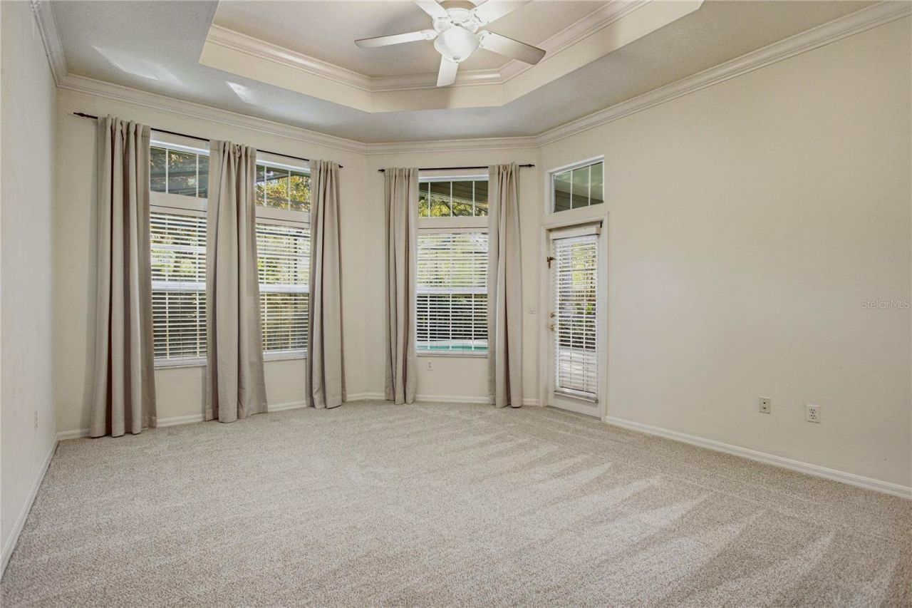 915 SW 86th Way , Gainesville, FL 32607 Photo