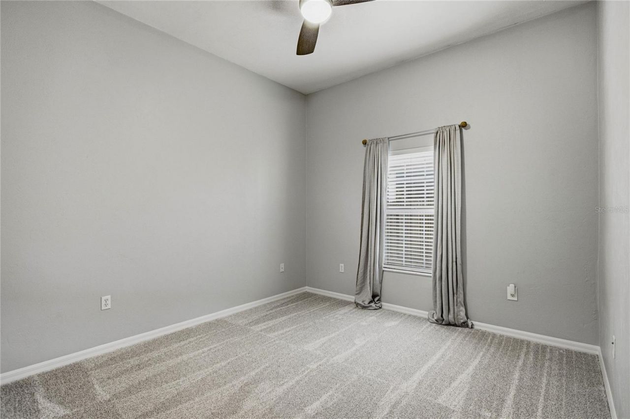 915 SW 86th Way, Gainesville, FL 32607 Photo