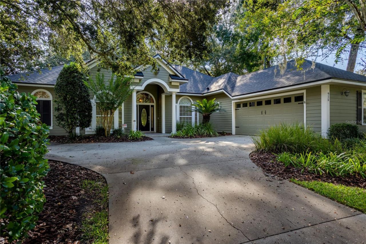 915 SW 86th Way , Gainesville, FL 32607 Photo