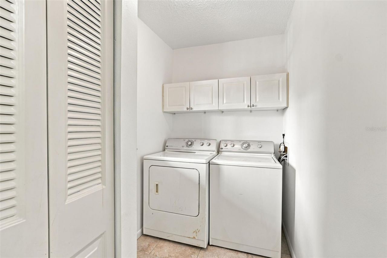 729 83rd Avenue N, Unit 204, Saint Petersburg, FL 33702 Photo