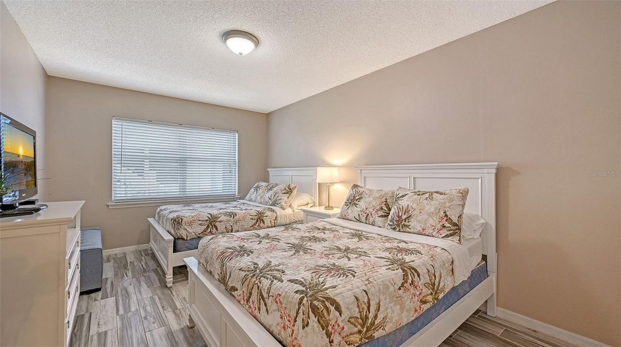 1328 Siesta Bayside Drive, Unit 1328C, Sarasota, FL 34242 Photo