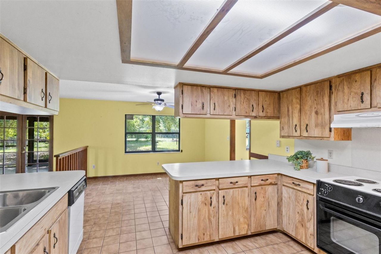 377 Riverwoods Trail, Chuluota, FL 32766 Photo