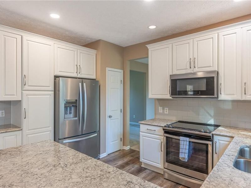 10640 Summer Park Way, Dayton, OH 45458 Photo 15