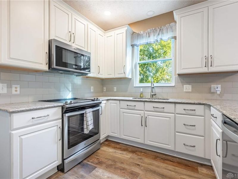 10640 Summer Park Way, Dayton, OH 45458 Photo 16