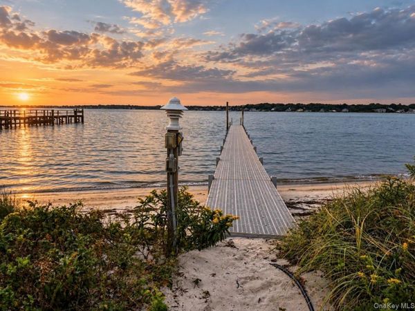 26A Rampasture, Hampton Bays, NY 11946