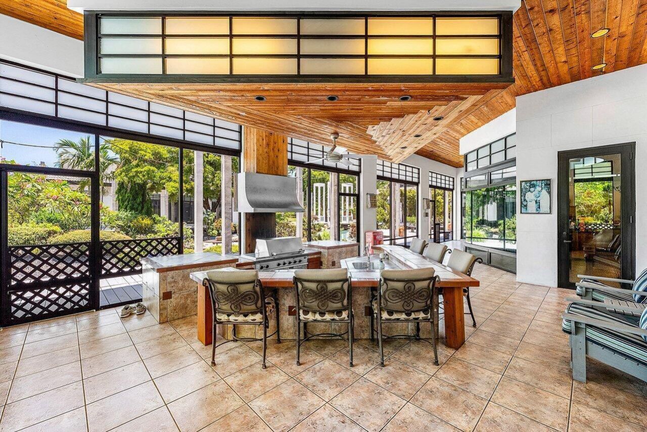 8549 Surrey Lane, Boca Raton, FL 33496 Photo