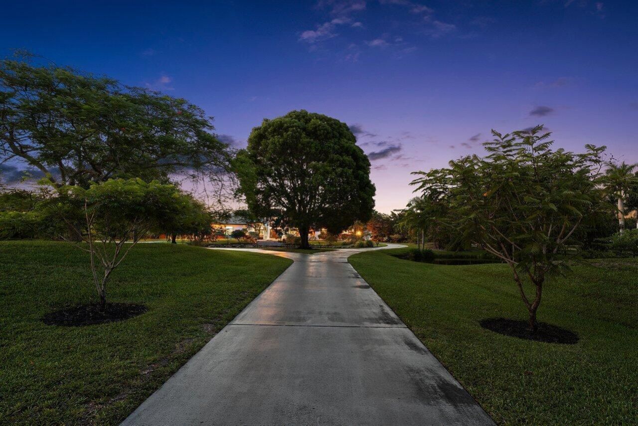 8549 Surrey Lane, Boca Raton, FL 33496 Photo