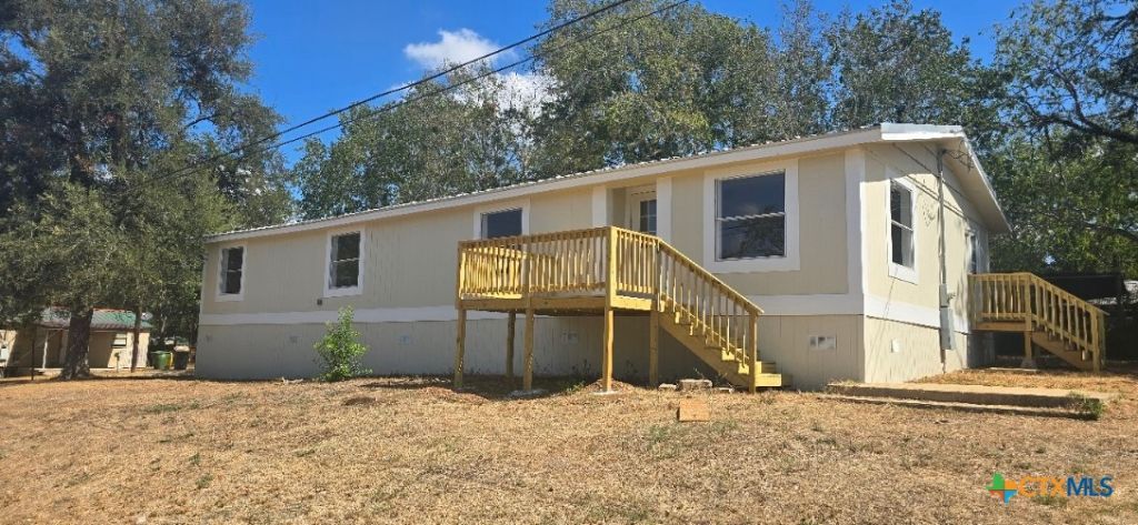 1120 Ainsworth Street , Gonzales, TX 78629 Main Photo
