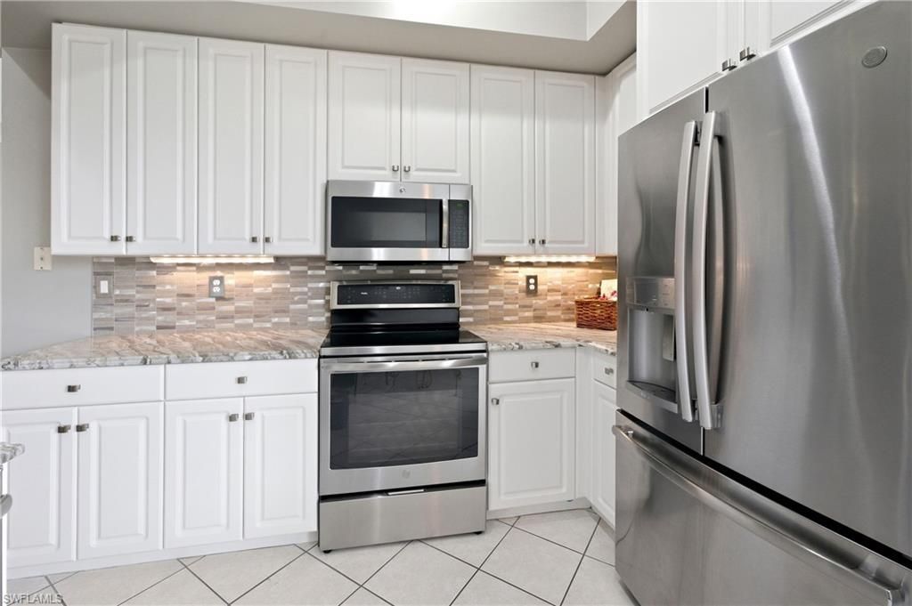 1865 Les Chateaux Blvd , Unit 204, Naples, FL 34109 Photo