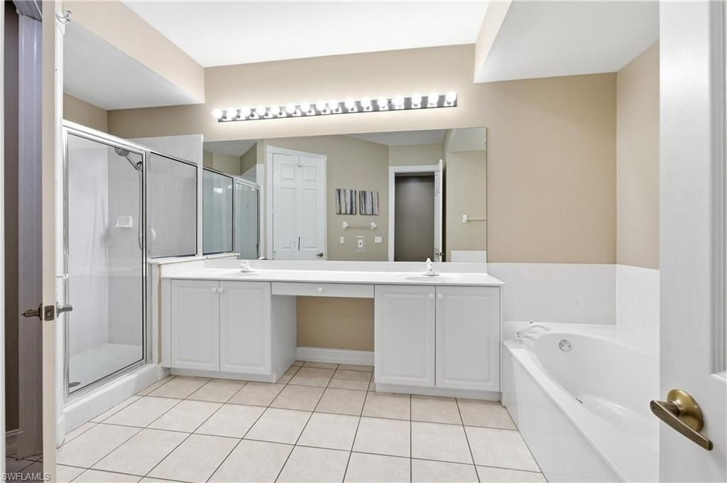 1865 Les Chateaux Blvd , Unit 204, Naples, FL 34109 Photo