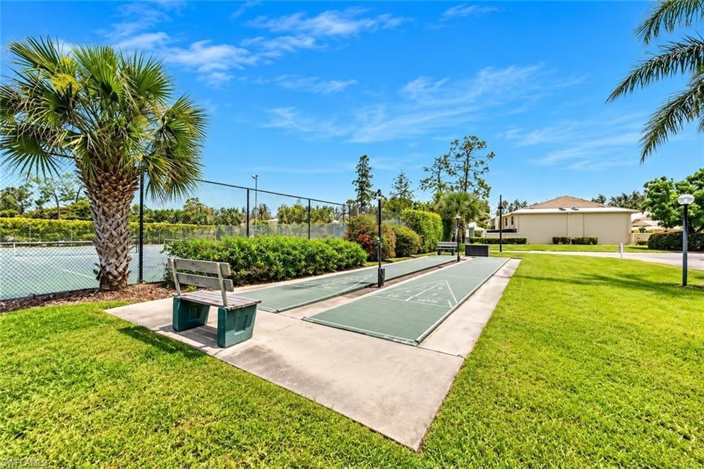 501 Forest Lakes Blvd, Unit 212, Naples, FL 34105 Photo