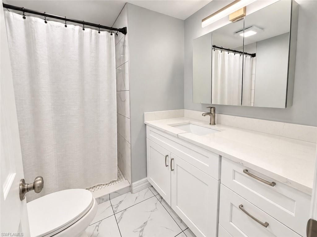 501 Forest Lakes Blvd, Unit 212, Naples, FL 34105 Photo