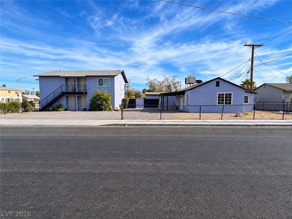 2100 Stewart Avenue , Unit B, Las Vegas, NV 89101