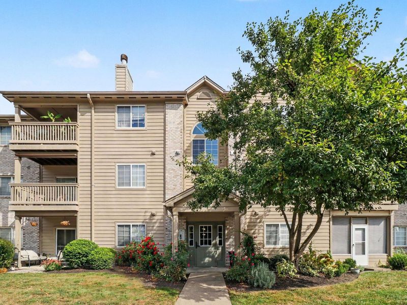 2340 Sawmill Court, Unit 310, Burlington, KY 41005 Photo 2