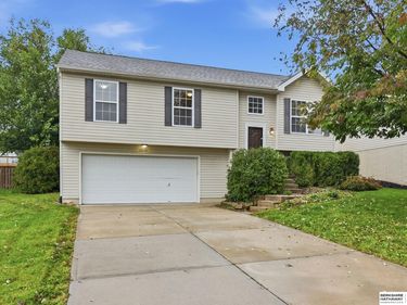 15440 Davidson Street, Bennington, NE 68007