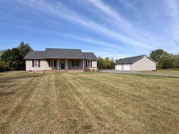 3499 N Campbell Road , Bowling Green, KY 42101