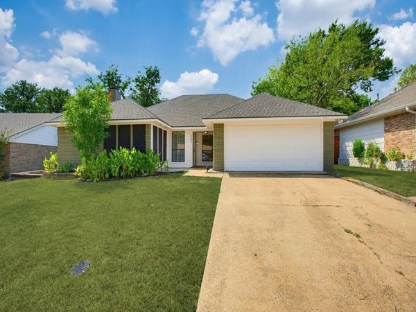 5101 Brookview Drive , Sachse, TX 75048