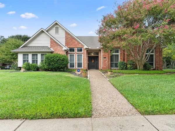 6901 April Way Circle, Plano, TX 75023