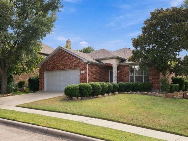 1000 Prairie Heights Drive, Fort Worth, TX 76108