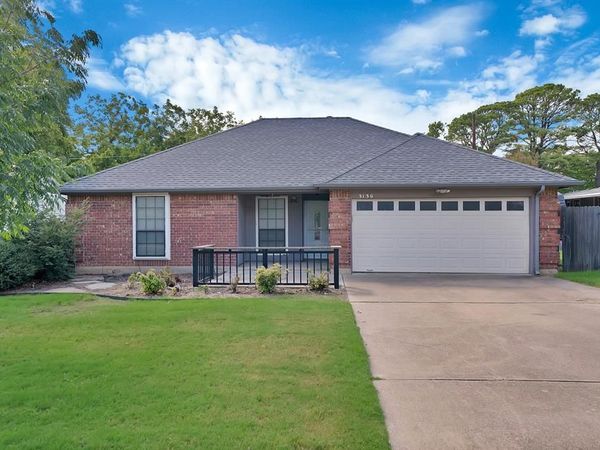 3130 Jewell Drive, Arlington, TX 76016