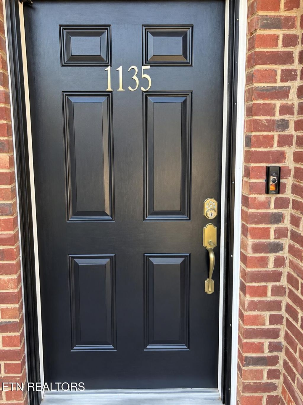 1135 Crested Springs Way, Knoxville, TN 37923 Main Photo