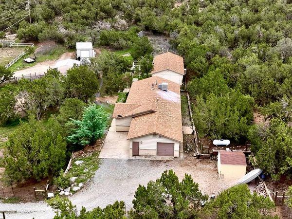 56 Steeplechase Drive, Edgewood, NM 87015