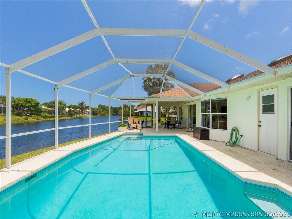 1123 SW Oak Hollow Court, Palm City, FL 34990 Photo