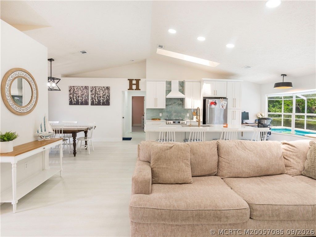 1123 SW Oak Hollow Court, Palm City, FL 34990 Photo