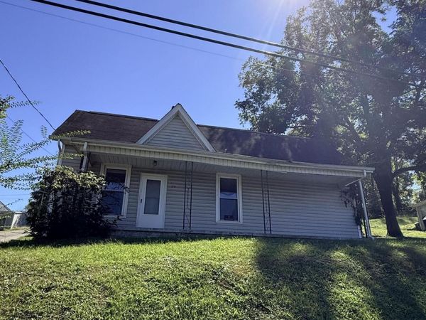 170 Main Street, Bluff City, TN 37618