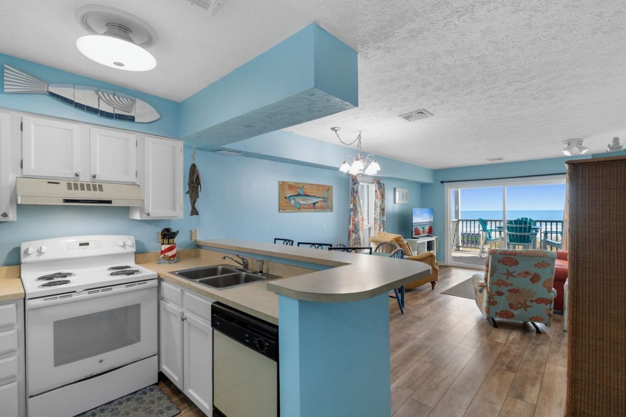 126 N Waccamaw Dr.  Photo 10