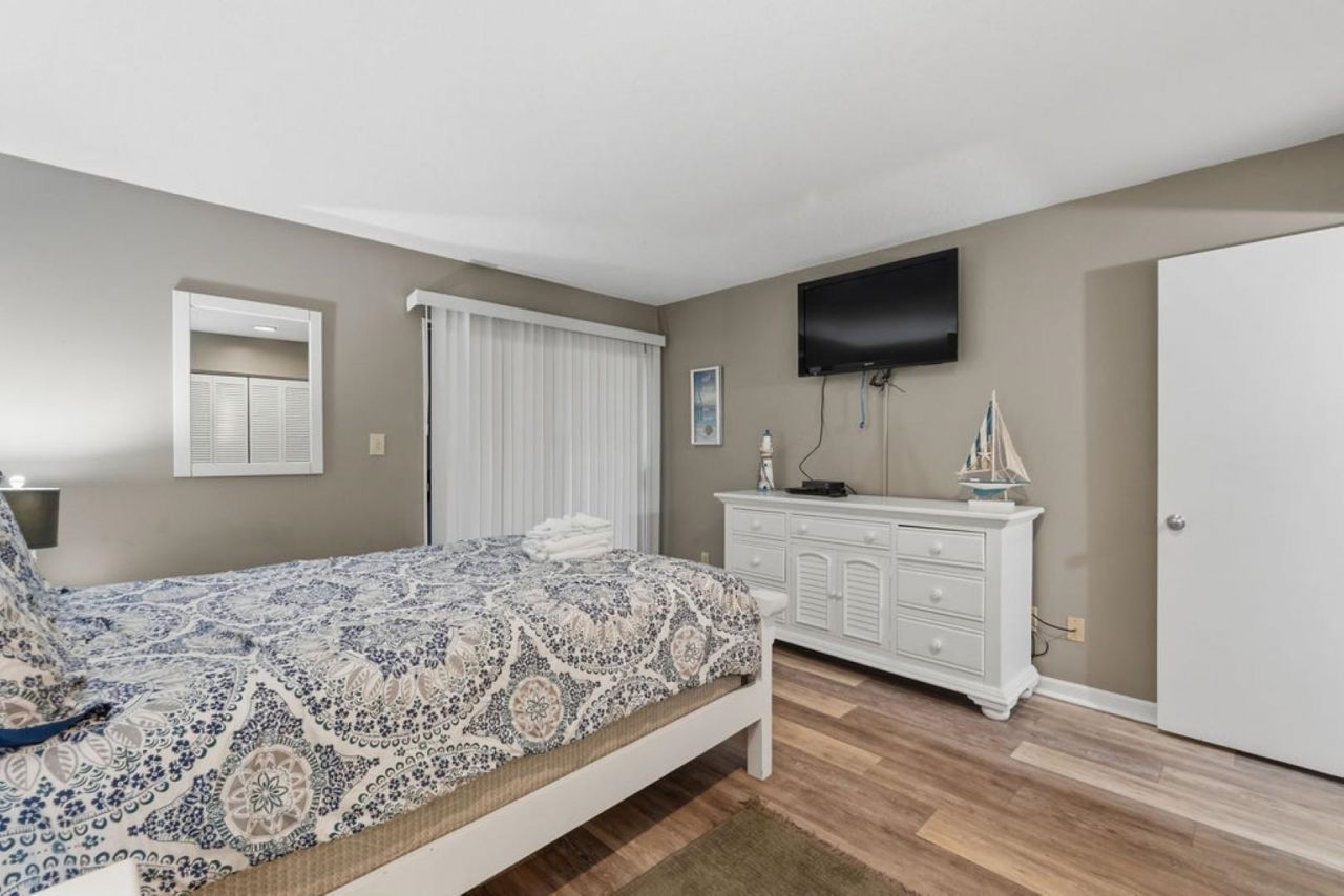 223 Maison Dr.  Photo 21