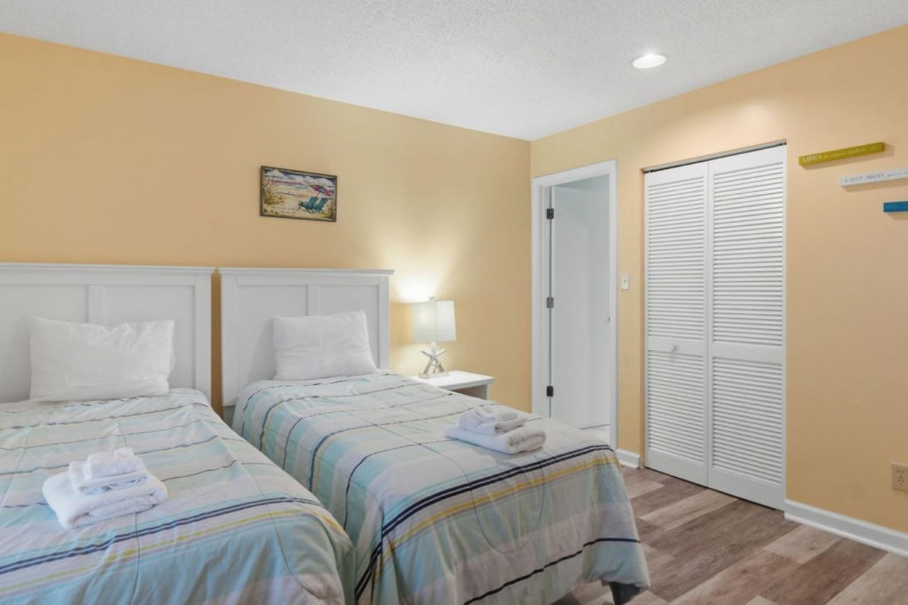 223 Maison Dr.  Photo 24