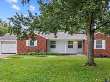 4215 Everett Street, Lincoln, NE 68506