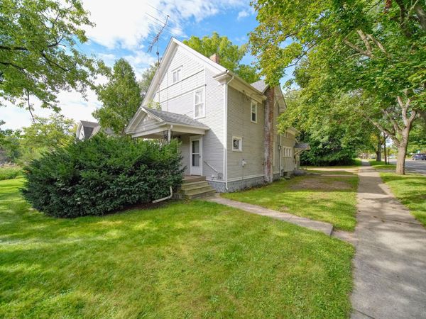 735 W High Street, Jackson, MI 49203
