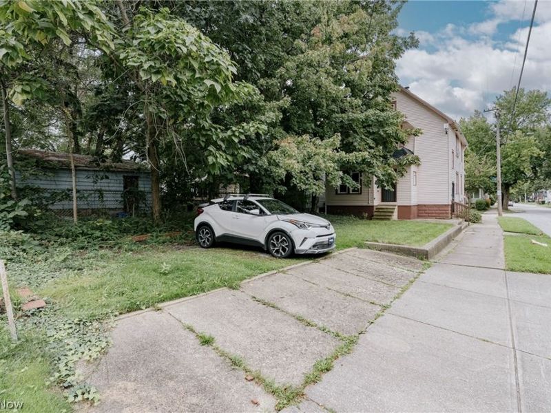 379 E 162nd Street, Cleveland, OH 44110 Photo 21