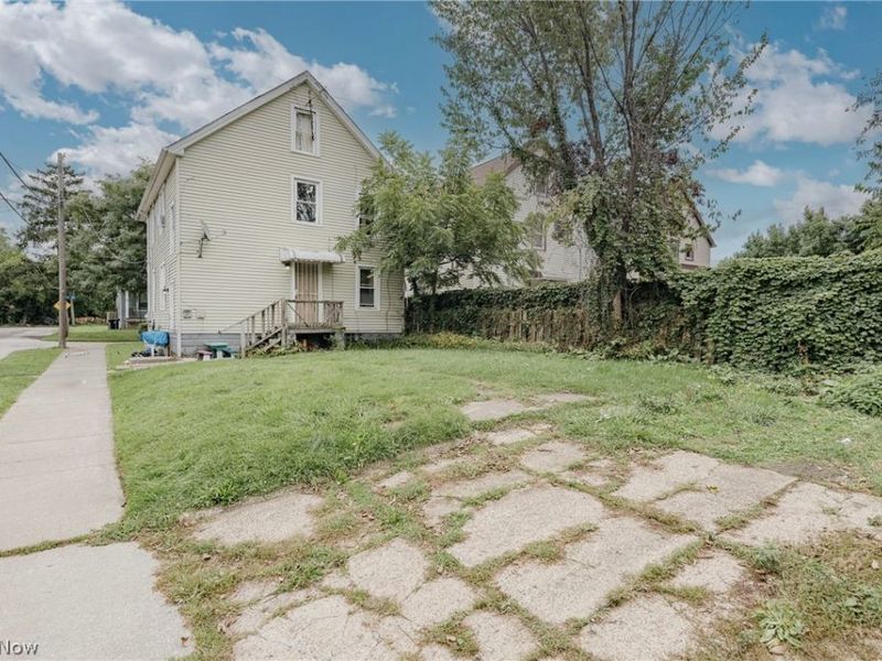 380 E 165th Street, Cleveland, OH 44110 Photo 12