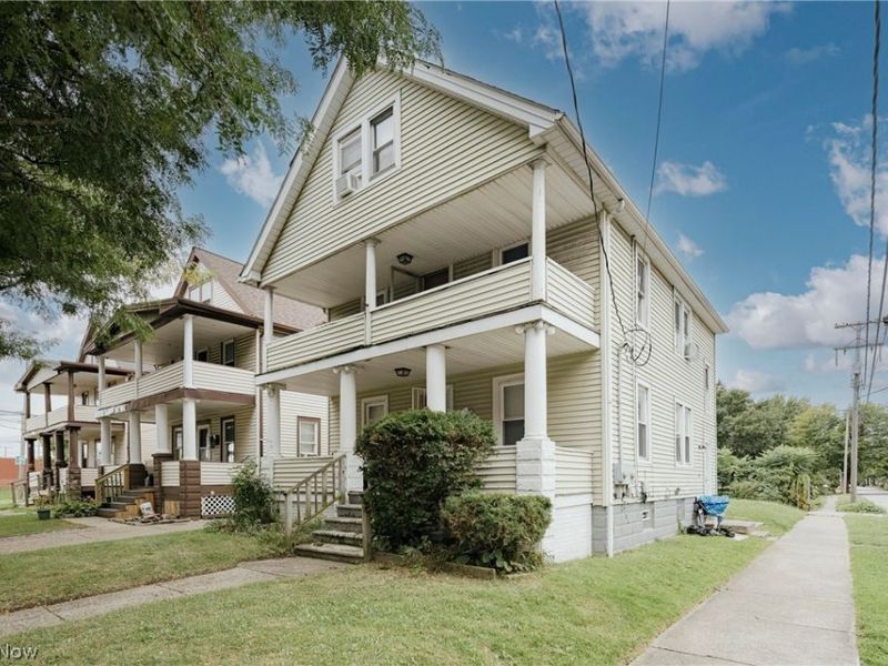 380 E 165th Street, Cleveland, OH 44110 Photo 2