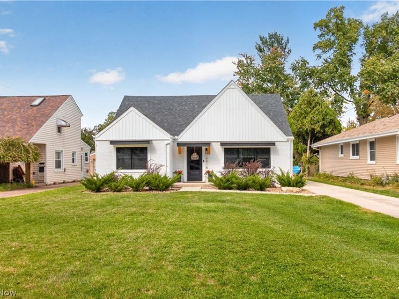 6818 Franke Road, Middleburg Heights, OH 44130 Photo 2
