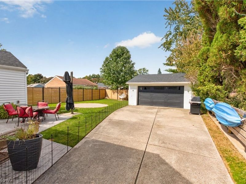 6818 Franke Road, Middleburg Heights, OH 44130 Photo 39